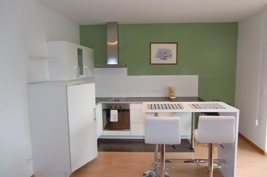 Neuprantl Apartments Lana Eksteriør billede