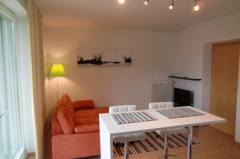 Neuprantl Apartments Lana Eksteriør billede